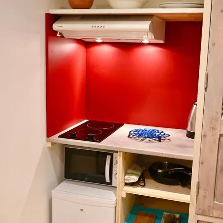 Lacoste Country house Sainte-Colombe-en-Bruilhois